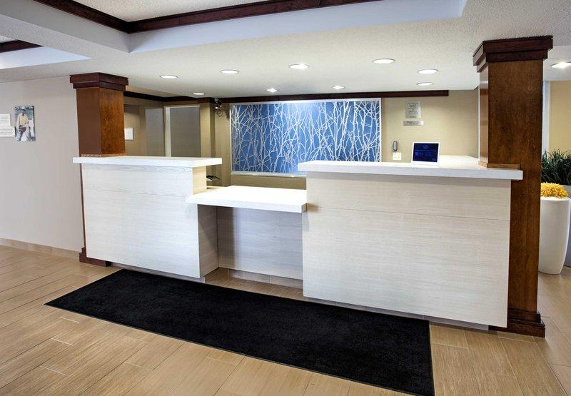 Fairfield Inn & Suites Мерилвил Екстериор снимка