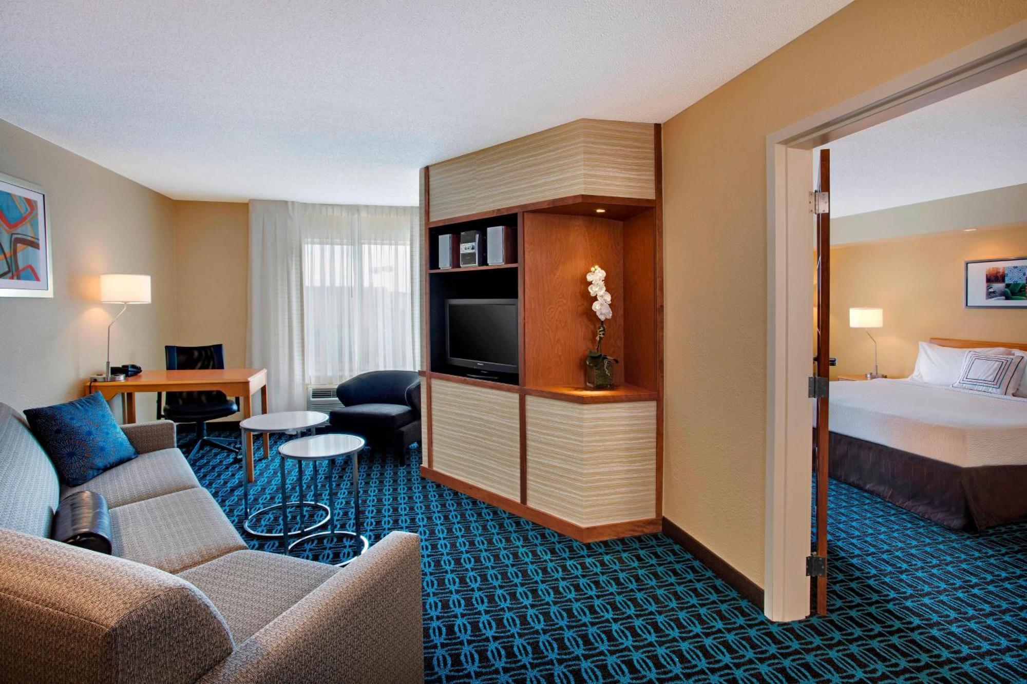 Fairfield Inn & Suites Мерилвил Екстериор снимка