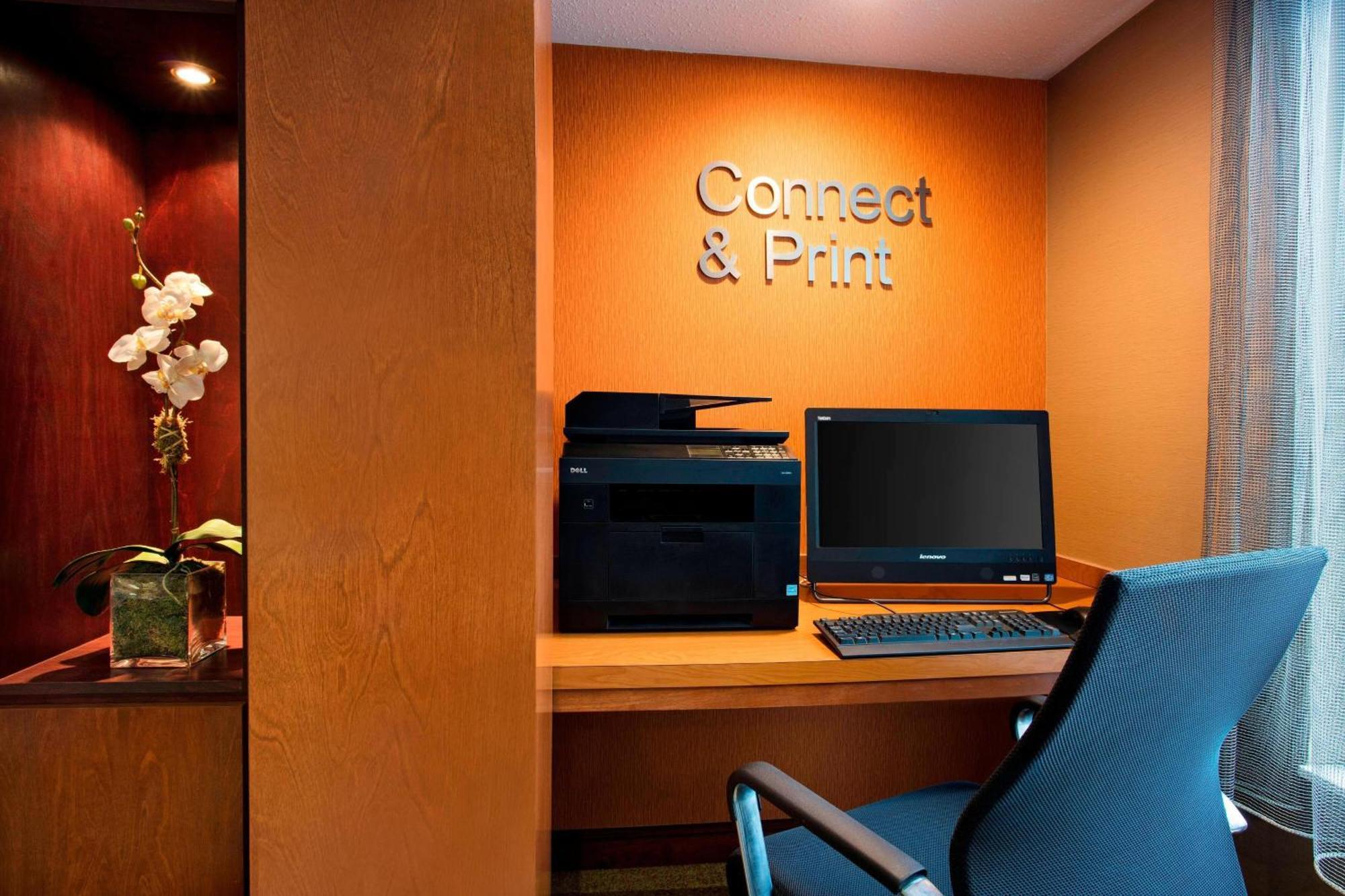 Fairfield Inn & Suites Мерилвил Екстериор снимка