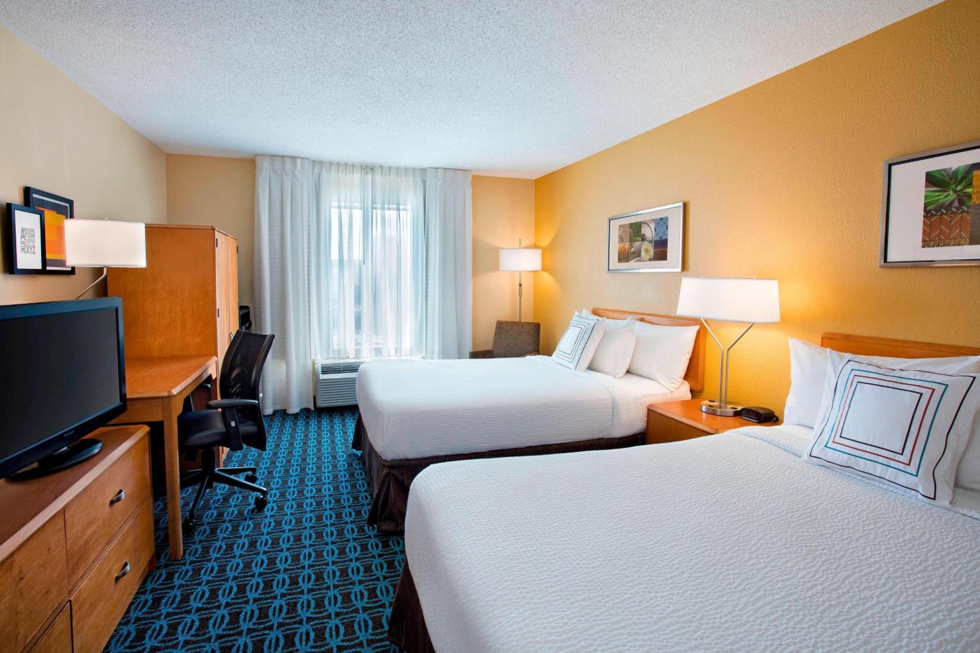 Fairfield Inn & Suites Мерилвил Екстериор снимка